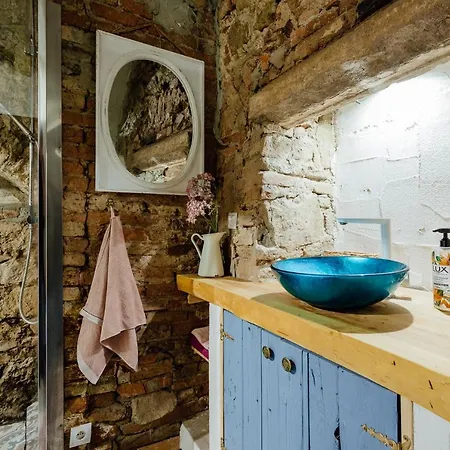 Priestranny Moja Marina V Srdci Stiavnice