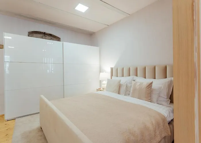 Priestranny Moja Marina V Srdci Stiavnice דירה